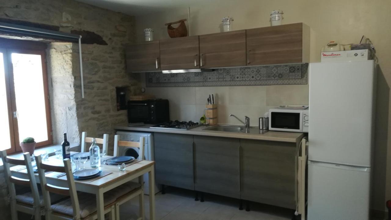 Le Mas De Carrie Bed & Breakfast Parisot  Ngoại thất bức ảnh