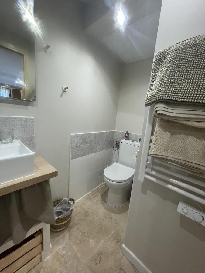 Le Mas De Carrie Bed & Breakfast Parisot  Ngoại thất bức ảnh