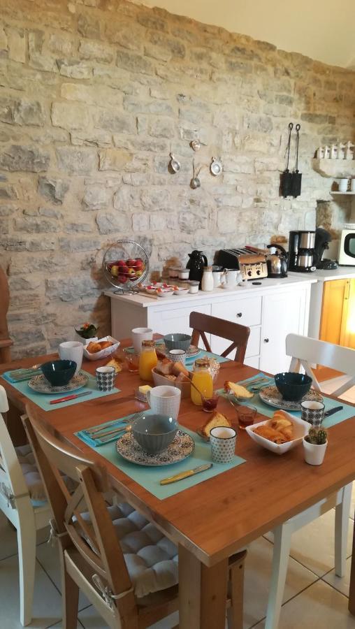 Le Mas De Carrie Bed & Breakfast Parisot  Ngoại thất bức ảnh